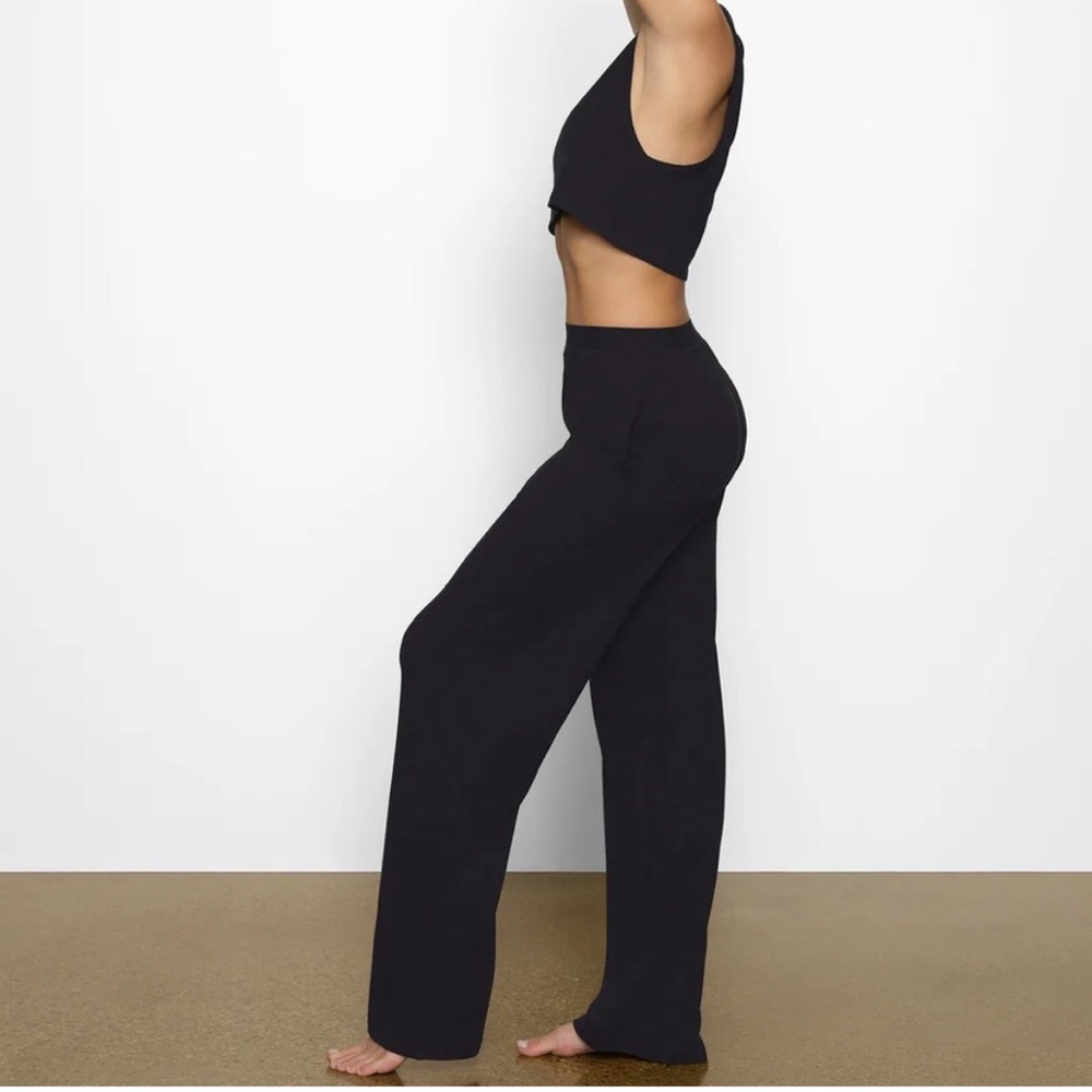 Skims Boyfriend Loose Pant in Onyx Black New in Package XL - Picture 3 of 7